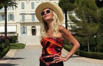 Άννα Βίσση: Την πέτυχαν στο σκάφος του Κούστα στο Αμάλφι και δείτε πώς αντέδρασε