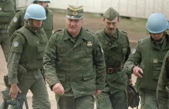 Ποιος ήταν ο «Χασάπης της Βοσνίας», Ράτκο Μλάντιτς: Από την πολιορκία του Σαράγεβο στη σφαγή της Σρεμπρένιτσα