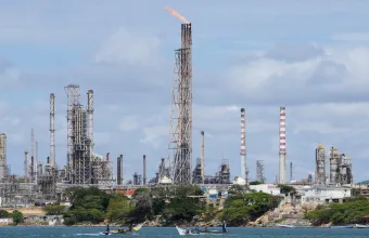 Η Βενεζουέλα εξετάζει έξοδο από τον ΟΠΕΚ, ενώ εμβαθύνει τους δεσμούς της με τις ΗΠΑ