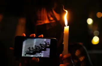 Χονγκ Κονγκ: Δύο ακτιβιστές που κρατούσαν ζωντανή την μνήμη της Τιενανμέν καταδικάσθηκαν για «υποκίνηση εξέγερσης»