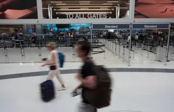Το Τενεσί σχεδιάζει τη μετονομασία του διεθνούς αεροδρομίου του Νάσβιλ σε «Ντόλι Πάρτον»
