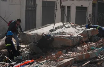 Κολομβία: Στους 250 οι νεκροί από τον σεισμό - Μάχη με το χρόνο για επιζώντες (Βίντεο)