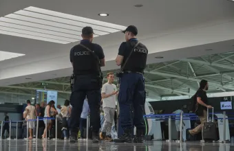 Κύπρος: Άφησε μόνη την 11χρονη κόρη του και πήγε στην Αλβανία για να δει ποδοσφαιρικό αγώνα
