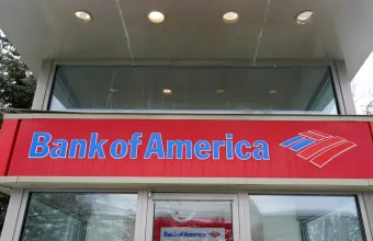Δικαστική έγκριση της συμφωνίας ύψους 72,5 εκατομμυρίων δολαρίων της Bank of America με τα θύματα του Έπσταϊν