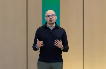 Ντέμης Χασάμπης: Σχέδιο για διεθνή «επόπτη» της τεχνητής νοημοσύνης πριν από την αλλαγή ηγεσίας στη DeepMind