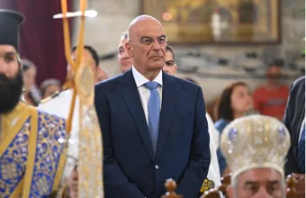 Δένδιας