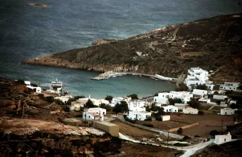 Στον ιατροδικαστή Πειραιά η σορός του 17χρονου από την Κίμωλο - Έρευνα για την ηλεκτρολογική εγκατάσταση του σπιτιού