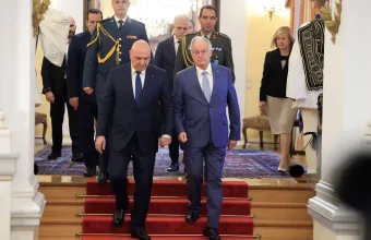 Τασούλας Αούν