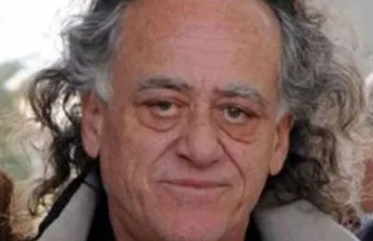 Συλληπητήρια του ΠΑΣΟΚ για τον θάνατο του Νίκου Καλογερόπουλου: «Ανήσυχο και ασυμβίβαστο πνεύμα»