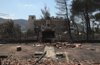 Καμένο σπίτι