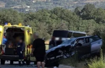 Σοβαρό τροχαίο στο Ρέθυμνο: Πέντε τραυματίες μετά από σφοδρή σύγκρουση - Ανάμεσα τους και παιδιά