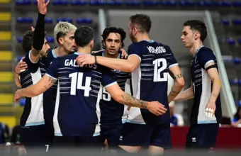 Υποκλίθηκε στη σπουδαία Γαλλία η ασημένια Εθνική