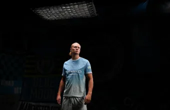 Ο Χάαλαντ κουρεύτηκε γουλί και η αντίδραση μιας από τις σωσίες του ήταν απλώς... επική!