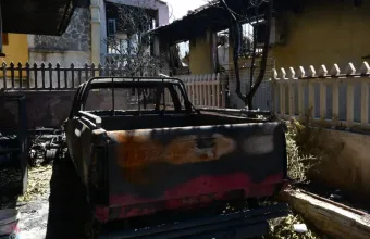 Επιστρέφουν οι πυρόπληκτοι στο Πόρτο Γερμενό: Σκηνικό συντριβής και ανυπολόγιστες οι καταστροφές- Δείτε βίντεο και φωτογραφίες