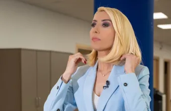 Μίνα Καραμήτρου: Έκανε την πρώτη της κολλητή στον ΣΚΑΪ και δεν είναι αυτή που νομίζεις!