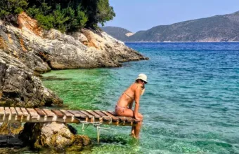 Ελεονώρα Μελέτη: Μπέρδεψε τις παραλίες αλλά οι followers της την επανέφεραν στην τάξη
