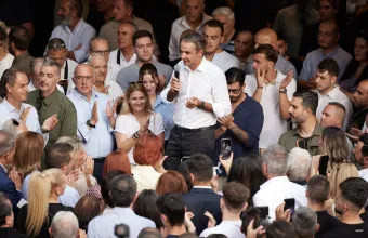 Σύγκρουση με το ΠΑΣΟΚ για το κεντρώο ακροατήριο