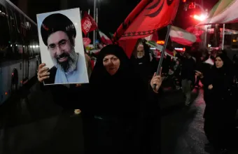 Al Jazeera: «Το Ιράν στοχεύει να παρατείνει τον πόλεμο, κάνοντάς τον πιο επώδυνο για τον Τραμπ»