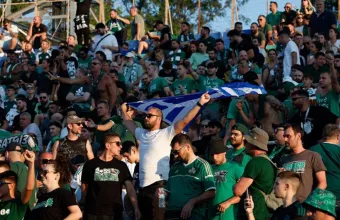 Δυναμικό «παρών» από τον κόσμο του Παναθηναϊκού στη Βοιωτία για το ματς με τον Λεβαδειακό