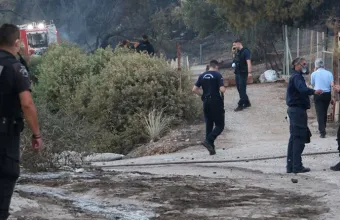 Σαλαμίνα: Δύο φωτιές, δύο διαφορετικά σενάρια-
