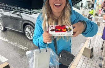 Η νέα viral τάση στα ταξίδια: Το απρόσμενο μέρος που γίνεται η πρώτη στάση σε κάθε νέο προορισμό