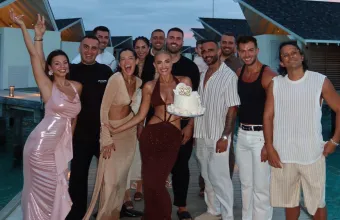 Τούνη: Το άλμπουμ των γενεθλίων της είχε exotic posing, τούρτες, τον Πάρη και... εξηγήσεις για το ποιοι είναι (ή δεν είναι) μαζί της
