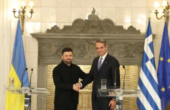 Ο Ζελένσκι ευχαρίστησε τον Κυριάκο Μητσοτάκη για τη «σταθερή στήριξη» της Ελλάδας