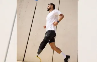 Η Adidas ζητά συγγνώμη για την καμπάνια «ένα μόνο παπούτσι» με πρώην Ισραηλινό ακρωτηριασμένο στρατιώτη