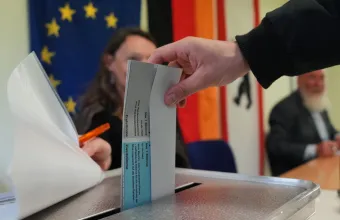 Γερμανία: Διπλές κάλπες σε Βερολίνο και Μεκλεμβούργο - Κρίσιμο τεστ για τον Μερτς