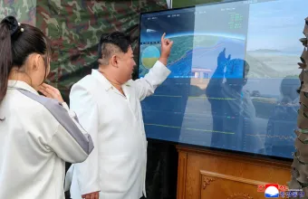 Η Βόρεια Κορέα φέρεται να εκτόξευσε αναβαθμισμένο υπερηχητικό βαλλιστικό πύραυλο -Τι λένε οι ερευνητές
