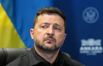 Ζελένσκι: Η Ρωσία έπληξε δύο ξένα πλοία στην περιοχή της Οδησσού