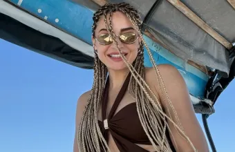 Αποστολία Ζώη: Έβγαλε μόνη της τα box braids. Πόσες ώρες ξέπλεκε μαλλιά;