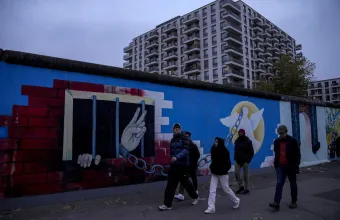 Η AfD, η Αριστερά και η διαφορετική πολιτική ταυτότητα της Ανατολικής Γερμανίας