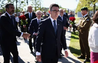 Μπέρναμ: «Ακλόνητη η στήριξη της Βρετανίας στην Ουκρανία – Θα απαντήσουμε αποφασιστικά στη ρωσική επιθετικότητα»
