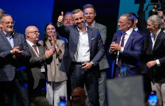 Αιφνιδιασμένος ακόμη και ο επικεφαλής της AfD, Τίνο Κρουπάλα: «Εντυπωσιακό το αποτέλεσμα»