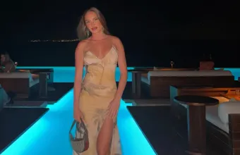 Κατερίνα Δαλάκα: Βόλτα με την αδελφή της που μοιάζουν σαν... δίδυμες