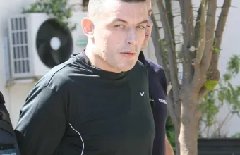 Αλκέτ Ριζάι