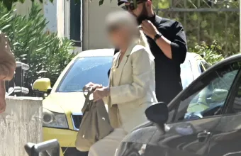 Υπόθεση Μαζωνάκη: Η 56χρονη αγνόησε προειδοποίηση νοσηλεύτριας - «Δεν θα μου πεις εσύ, εγώ είμαι γιατρός»