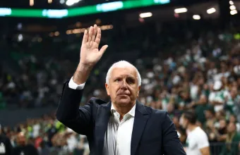 Aσύλληπτη αποθέωση για Ομπράντοβιτς στο Telekom Center - Δείτε το βίντεο του sportfm