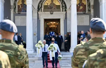 Πύργος: Σε κλίμα οδύνης το τελευταίο «αντίο» στον 40χρονο χειριστή του μοιραίου Phantom - Εικόνες, βίντεο