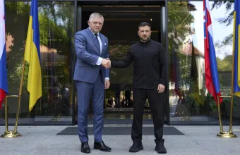 Ο Σλοβάκος πρωθυπουργός Φίτσο ακυρώνει την επίσκεψή του στην Ουκρανία λόγω ασθένειας