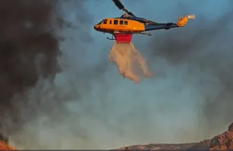 Χωρίς ενεργό μέτωπο η φωτιά στο Ψυχικό, στα Τουρκοβούνια - Αναφορές για εμπλοκή ανηλίκων