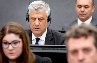 Θάτσι: 25 χρόνια φυλακή για εγκλήματα πολέμου – Η απόφαση της Χάγης που επαναφέρει τις πιο σκοτεινές σελίδες του πολέμου στο Κόσοβο