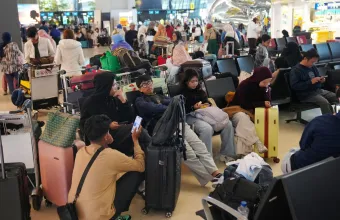 Ινδονησία: Κλειστά οκτώ αεροδρόμια λόγω ηφαιστειακής τέφρας