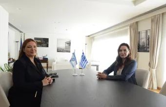 Η περαιτέρω ενίσχυση της συνεργασίας στον τουρισμό στο επίκεντρο συνάντησης της Κεφαλογιάννη με τη νέα πρέσβειρα του Ισραήλ