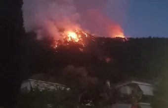 Για 8η ημέρα καίγεται πυκνό δάσος στην Κόνιτσα - Ξεκίνησαν να επιχειρούν τα εναέρια, οι δυσκολίες της φωτιάς