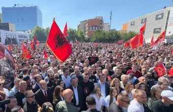 Κόσοβο: Διαδήλωση βετεράνων του UCK σε ένδειξη διαμαρτυρίας για την καταδίκη του Χάσιμ Θάτσι