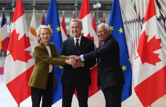 ΕΕ: Αιφνιδιασμός από την πρόταση φον ντερ Λάιεν για τον Καναδά ως «συνδεδεμένο μέλος»