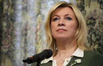Ζαχάροβα: «Τα ευρωπαϊκά εργοστάσια όπλων που προμηθεύουν την Ουκρανία αποτελούν νόμιμους στρατιωτικούς στόχους»
