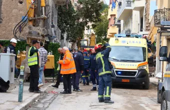 Αδιανόητη τραγωδία στην Πλάκα: Στους 6 οι νεκροί - Εντοπίστηκαν και οι τελευταίες σοροί